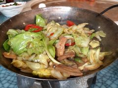 干锅手撕包菜-新恬乐大酒家(沧达大厦店)