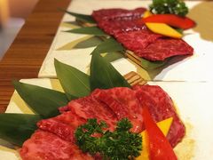 -炼火烤肉店
