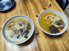 -文山荷鲜居(翠湖店)