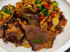 萝卜干炒腊肉-建辉湖南土菜馆(南大街店)