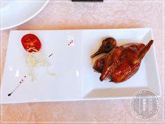 红烧乳鸽-枫盈轩中餐厅(枫丹白鹭酒店)