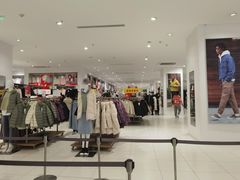 -优衣库(红谷滩万达店)