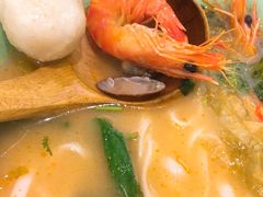 -越弥越南传统美食馆