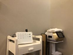 -香港倾城国际·美容美体中心