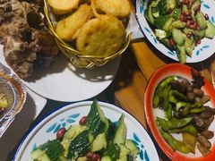 -聚首堂·特色小吃·肘子(什刹海德胜门店)