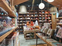 -百新书局(尚悦湾店)