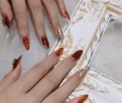 -丫丫NAIL日式自助美甲美睫沙龙