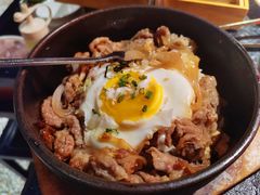 香辣肥牛拌饭-嘿嘟嘟·肋条烧肉放题(爱融荟城店)