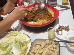 -范氏烧鸡公·甲鱼馆(郭徐岭广场店)
