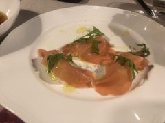 嫩煎鲜鱿配烤流彩时蔬-Solo(衡山路店)