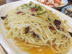 -严记小天府酸菜鱼(西四路店)