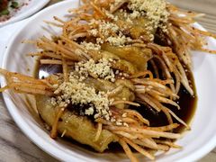 豆皮夹萝卜丝-代四孃牛华豆腐脑美味小食(总店)