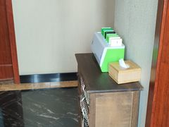 -裕和堂中医推拿艾灸(太古汇臻品店)