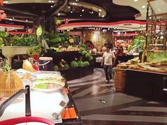 自助取餐区-四海一家自助餐(益田假日广场店)