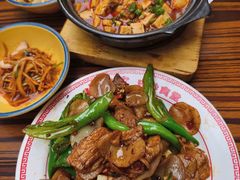 -山城欢现炒食堂(上海城店)