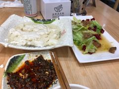 -丘艳豆花饭大排档(大坪店)