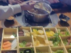 -呷哺呷哺 黄金牧场 (欢乐谷店)