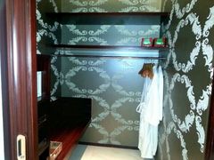 二楼更衣室-苏州金鸡湖中茵皇冠假日酒店