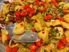 干锅肥肠-费大厨辣椒炒肉(黄兴中心广场店)