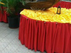 -红栌温泉山庄生态美食餐厅