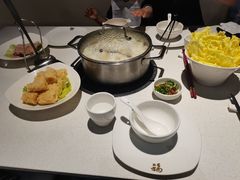 -煲王粤菜餐厅(中侨中心店)