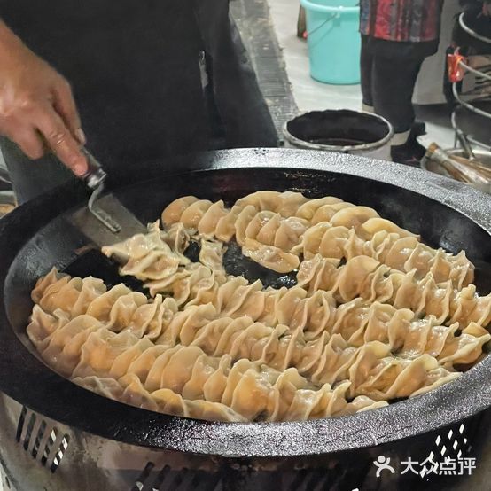 昌河老张煎饺(麻石弄分店)