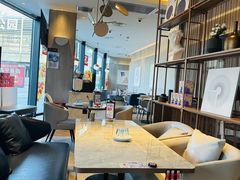 -必胜客(尹山湖歌林公园店)