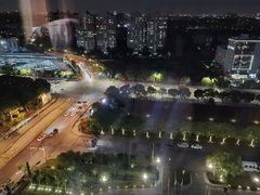 -上海虹桥西郊假日酒店