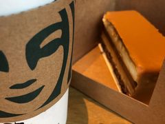 朗姆焦糖榛果脆慕斯蛋糕-星巴克(延吉百利城店)