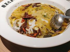 -太二酸菜鱼(武汉光谷保利店)