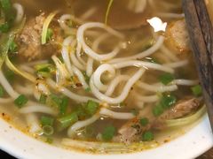 -Cau Go Vietnamese Cuisine