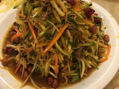 -胖太太四川麻辣排骨串(镇江路分店)