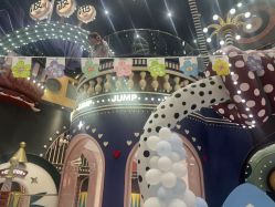 -MELAND CLUB•花园城堡主题亲子乐园•派对•餐厅(广州乐峰广场旗舰店)