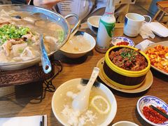 唯怡豆奶-肖四女·江湖菜(临港店)