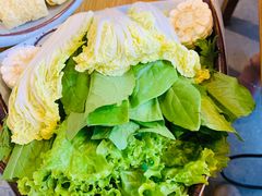 -毛辣果·贵州红酸汤牛肉火锅(西单店)