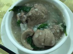 -标记美食新鲜猪杂(兴南大道店)