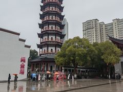 -绳金塔
