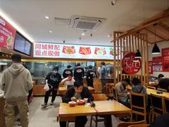 -南城香·饭香串香馄饨香(青年路店)