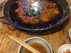 -六公里老火锅(总店)