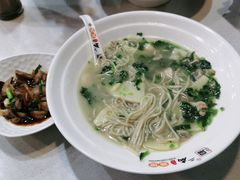 -二扁私房面馆(崂山路店)