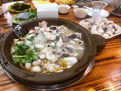 -大鼎石锅鱼(春江里店)