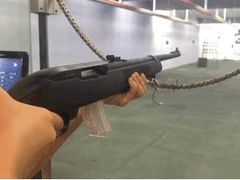 -都市枪神实弹射击俱乐部