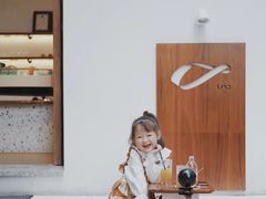 -Line 咖啡(石厦花园店)