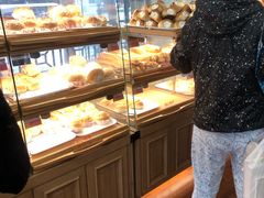 面包甜点陈列柜-新侨三宝乐面包店(崇文门店)