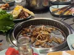 -金滏山烤肉·海鲜·火锅自助餐厅(襄阳万达店)