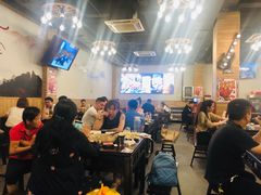 大堂-海岛八号龙虾烧烤田鸡(蓝天路总店)
