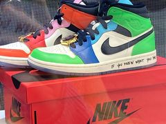 -Air Jordan(世贸天阶店)