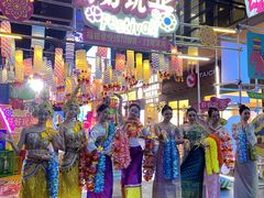 -福田卓悦INTOWN购物中心
