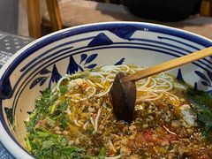 -蜗牛小馆醉乡民谣云南菜(惠新西里店)