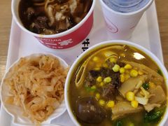 -好一家牛肉粉(山东路家乐福店)